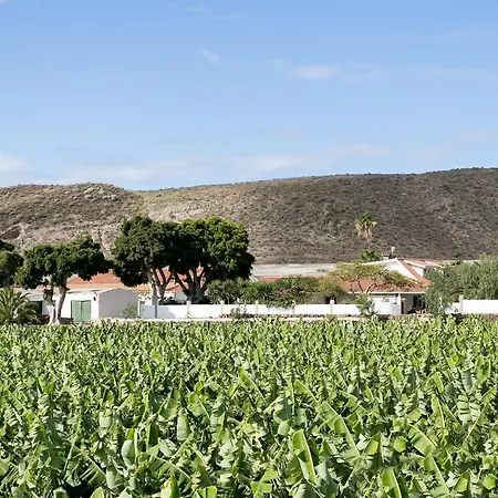 Caserio De Guaza * Palm-mar