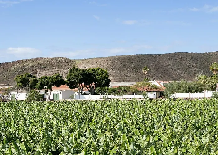 Caserio De Guaza * Palm-mar